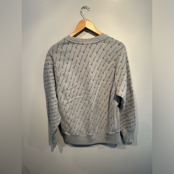 Grey Champion monogram crewneck - Picture 2 of 5